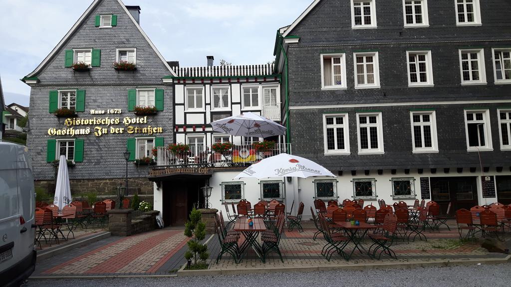 Hotel In Der Strassen ゾーリンゲン エクステリア 写真